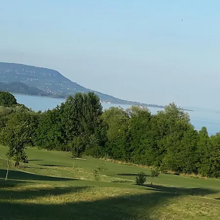 Apartament Szanti Apartman *