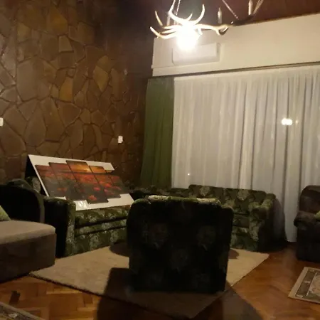 Apartment Szanti Apartman *